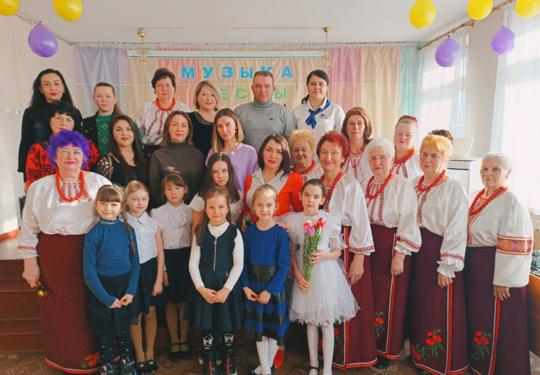 Концерт в школе исскуств. Концерт в школе исскуств.
